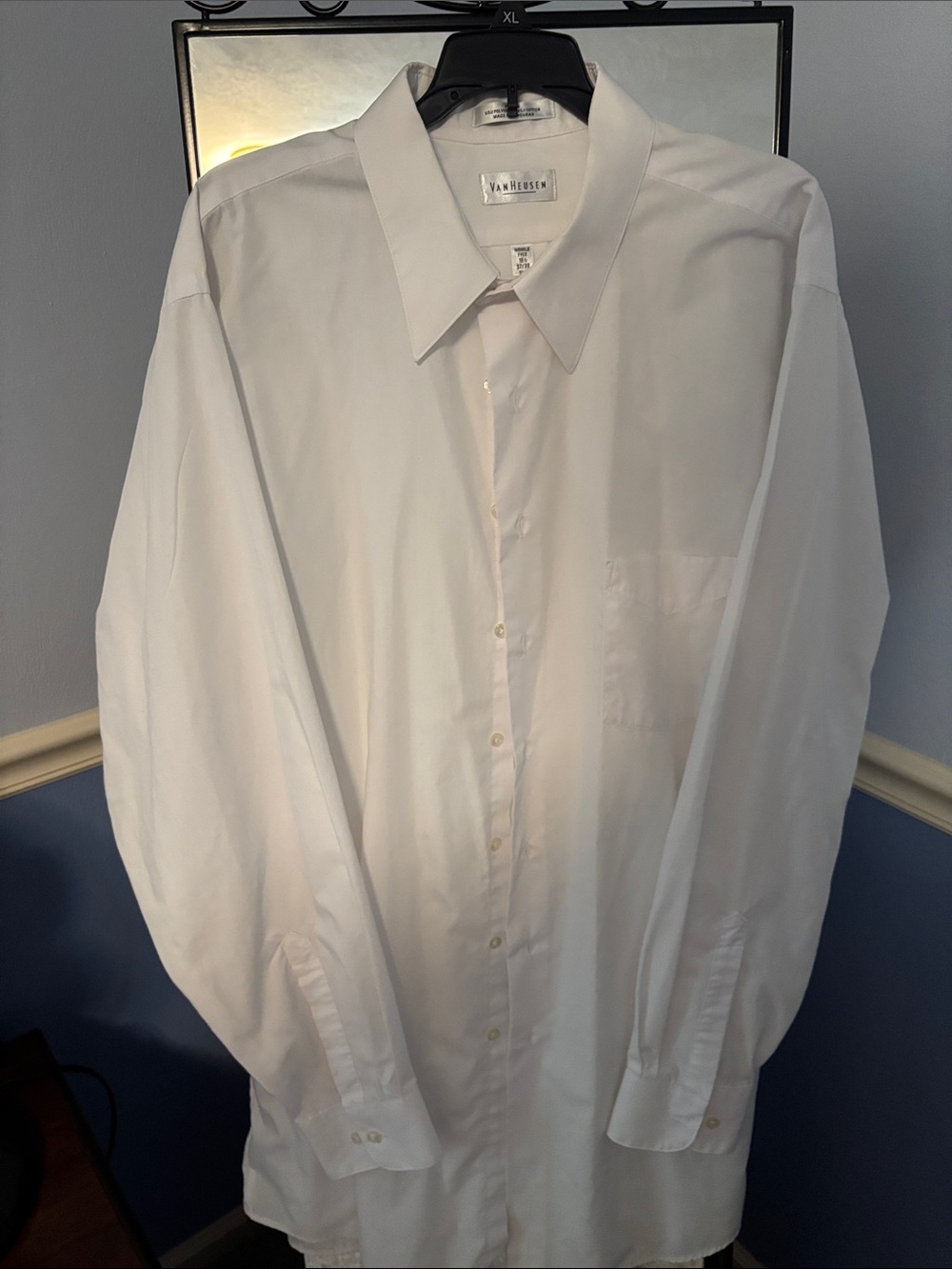 Van Heusen White Long-Sleeve Dress Shirt